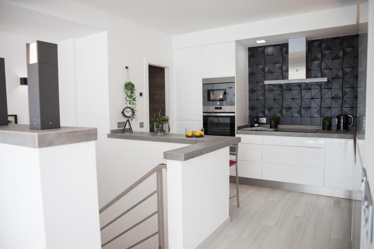 Spacious 200 Sq.M. Penthouse With Sea View Terraces Torremolinos Extérieur photo