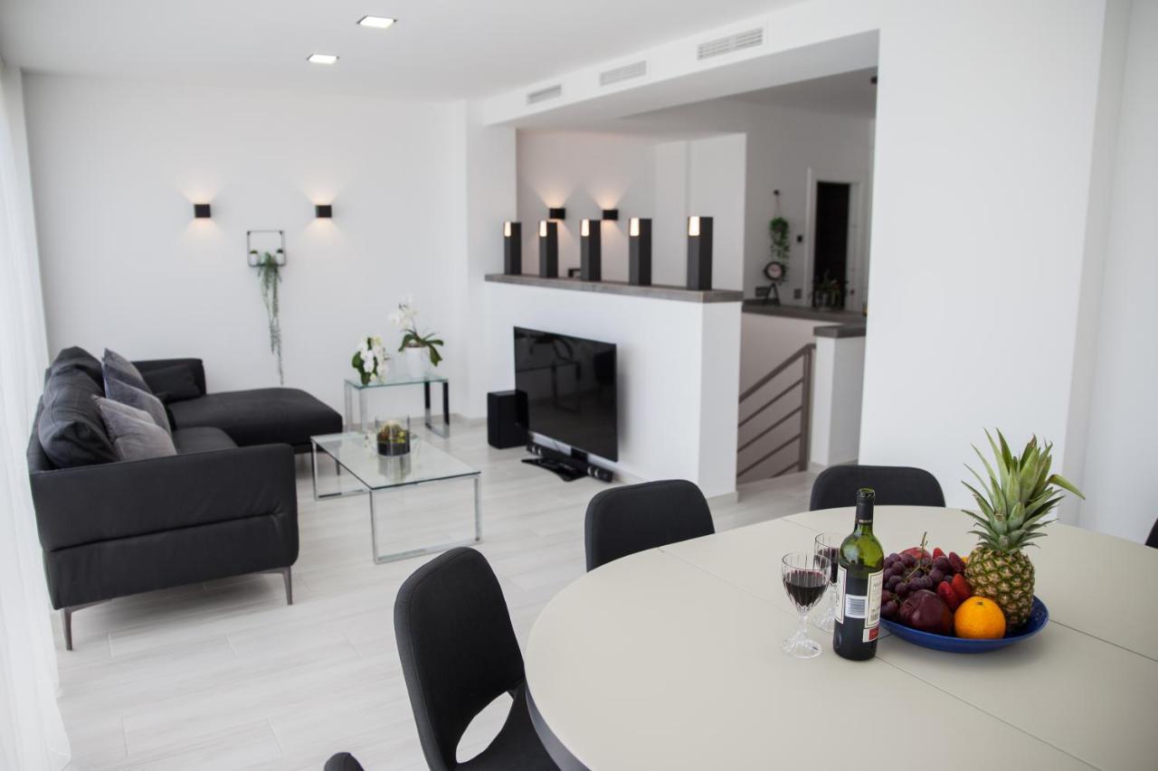 Spacious 200 Sq.M. Penthouse With Sea View Terraces Torremolinos Extérieur photo